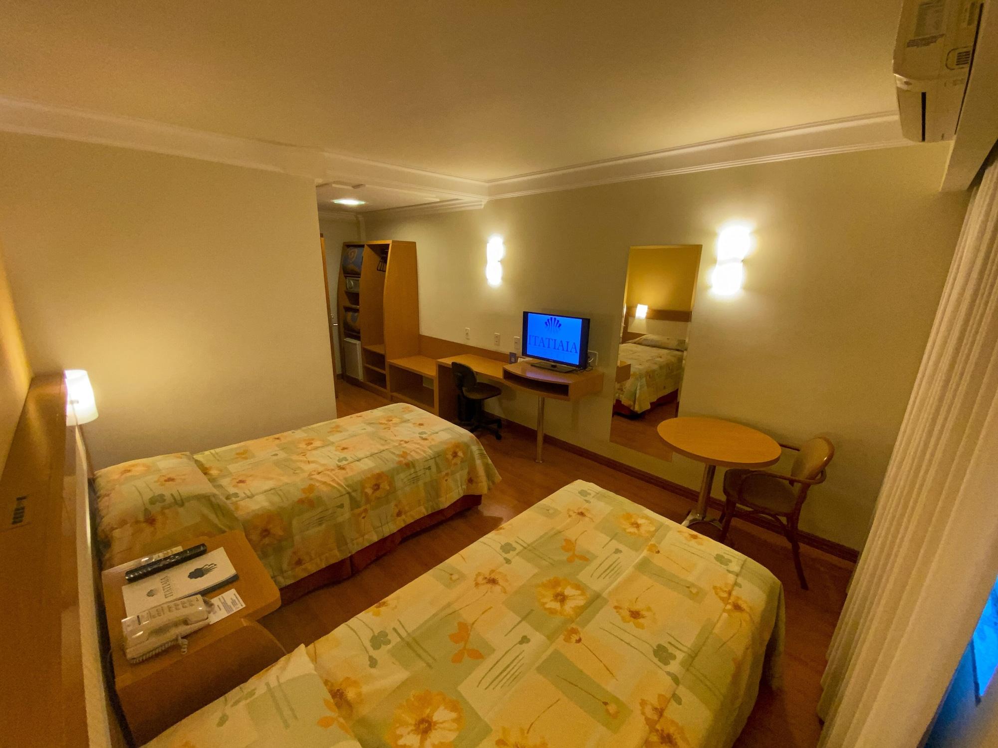 Itatiaia Hotel Passo Fundo Exterior photo