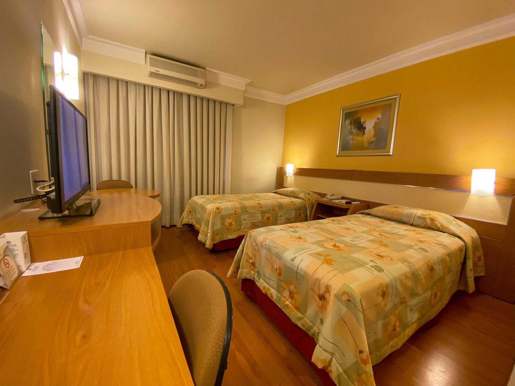Itatiaia Hotel Passo Fundo Exterior photo